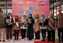 SMAN 1 dan SMPN 22 Juarai Lomba Baca Puisi