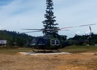 Helikopter Bell 412 TNI AD Siap Distribusikan Logistik Pemilu 2019 di Wilayah Mahulu