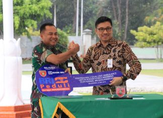 BRI Kanwil Banjarmasin Serahkan Bantuan 4 unit Ambulance ke Kodam VI Mulawarman