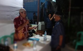 Babe Darwis 24 Tahun Jabat Ketua Rukun Tetangga