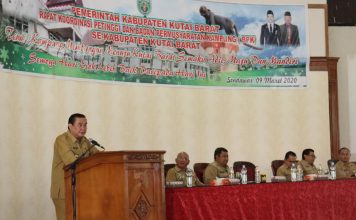 FX.Yapan Hadiri Rapat Petinggi Se-Kubar Yang Berlangsung di BPU Tanaa Purai Ngeriman