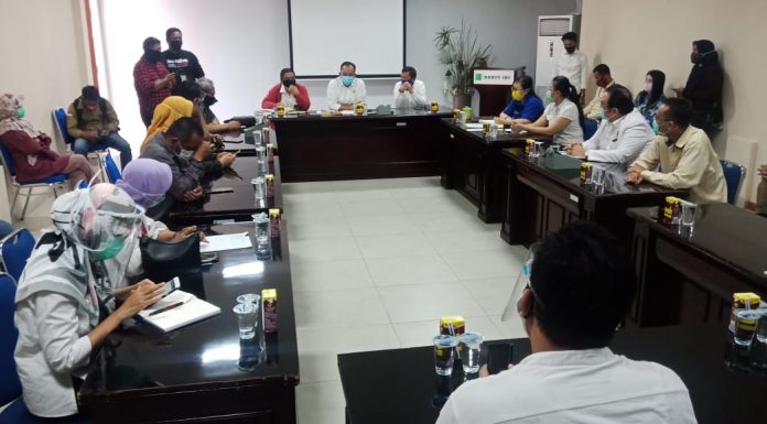 Komisi IV Berharap Pihak RS Restu Ibu Kembali Rangkul Karyawan yang di PHK