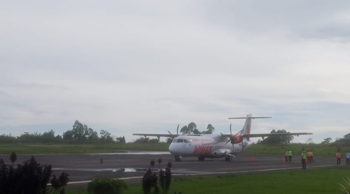 PJs Bupati Manggarai Resmikan Penerbangan Perdana Wings Air,   Ini Hari Bersejarah dan Ditunggu tunggu Masyarakat