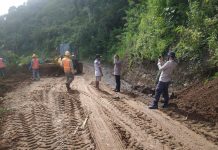 Waspada”Terjadi Longsor Di Jalan Lintas Kecamatan Macang Pacar -Kecamatan Kuwus