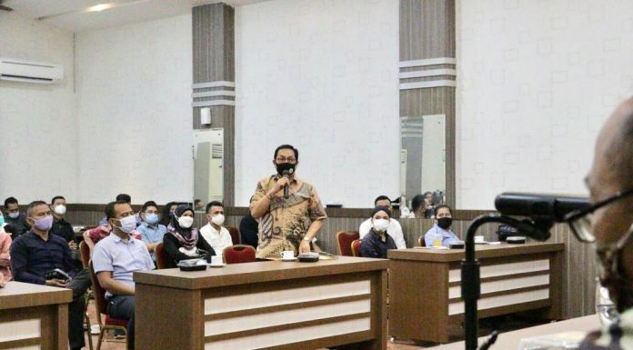 Antisipasi Penyebaran Covid19, Pelaku Usaha Harus Batasi Jam Operasional di Medan