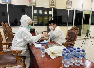 Abdulloh Jalani Suntik Vaksin Sinovac