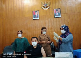 Ketua DPRD Sergai Disuntik Vaksin Sinovac Covid-19