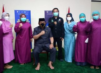 Ketua DPRD Balikpapan Terima Vaksinasi Tahap Kedua