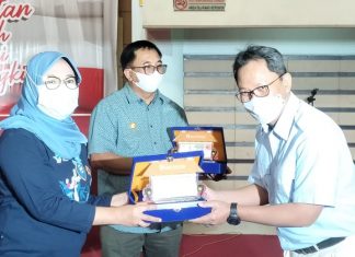 Bank Indonesia Apresiasi Nakes Balikpapan Dengan Membagikan Uang Pecahan 75 Ribu