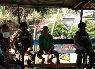 Brimob Polda Kaltim Patroli Sambang Ke Pangkalan Ojek, Jalin Kemitraan Sampaikan Pesan Kamtibmas dan Prokes Covid-19