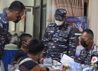 Tuntaskan Vaksin ke Dua Bagi Pelajar SMP Di Kutim, Ini Pesan Danlanal Sangatta