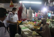 Pastikan Stok Bahan Pokok Aman Jelang Nataru, Walikota Samarinda Turun Sidak Pasar