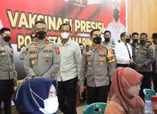 Kapolda Kaltim Tinjau Langsung Pelaksanaan Vaksinasi Polresta Samarinda