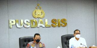 Kapolri Instruksikan Kapolda Pastikan Minyak Goreng Tersedia di Pasar Tradisional dan Modern