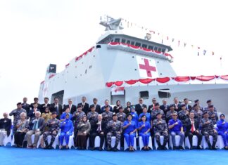 Luncurkan KRI dr Radjiman Wedyodiningrat 992, TNI AL Kini Punya 3 Kapal Bantu Rumah Sakit