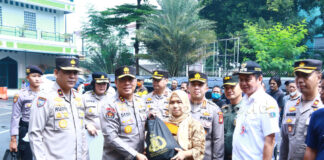 Ramadhan 1444H, Polri Bagikan Ribuan Paket Sembako ke Masyarakat