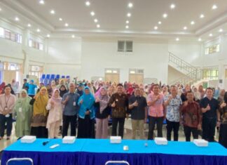 143 Timbangan Bayi ke Posyandu se- Balut, Najib : Untuk Memantau Tumbuh Kembang Balita Secara Akurat