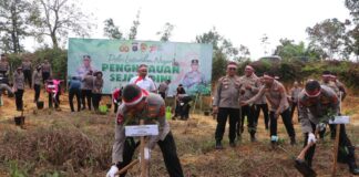 Mengurangi Emisi Gas Rumah Kaca, Polda Kaltim Tanam 11 Ribu Bibit Pohon