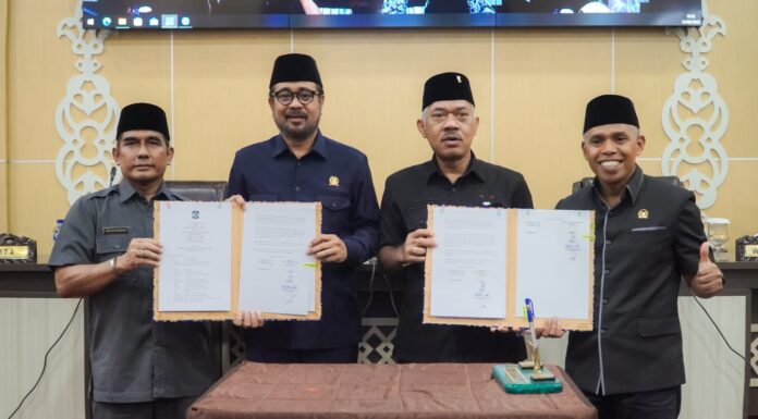 DPRD dan Pemerintah kota Balikpapan Tandatangani Kesepakatan KUA PPAS Tahun 2024