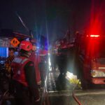 Quick Respons, Tim SAR Brimob Polda Kaltim Bantu Padamkan Kebakaran di Gunung Satu Balikpapan Barat