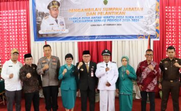 Pj Bupati PPU Lantik Kepala Desa Antar Waktu Desa Sukaraja 2020-2026