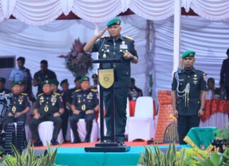 Pangdam VI/Mulawarman Pimpin Sertijab dan Tradisi Warga Baru Kodam VI/Mlw