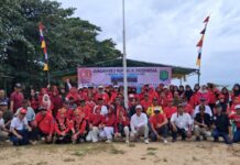 Peringati HUT RI ke 80, KBMBC Gelar Upacara dan Lomba di Pantai Rindam Balikpapan