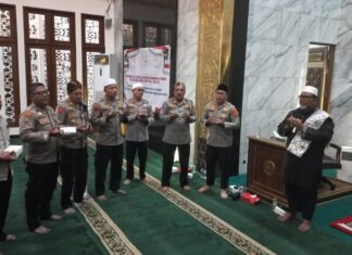Polresta Balikpapan Peringati Maulid Nabi Muhammad SAW dengan Sholat Subuh Berjamaah