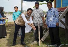 Wujud Keadilan Sosial PLN di Hari Kesaktian Pancasila: Air Bersih untuk Ratusan Jiwa Tanjung Buyu