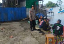Sat Polairud Polresta Balikpapan Gencarkan Patroli dan Edukasi Keselamatan Berlayar di Wilayah Pesisir