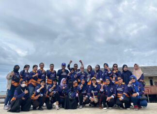 Aksi Peduli Lingkungan, DPD NasDem Balikpapan Gelar Bersih bersih Pantai Markoni