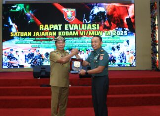 Kasdam VI/Mulawarman Tutup Rapat Evaluasi Satuan Tahun Anggaran 2025