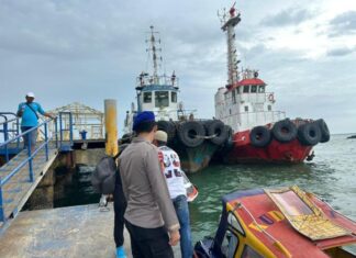 Sat Polairud Polresta Balikpapan Perketat Patroli dan Himbauan Keselamatan Berlayar di Wilayah Pesisir