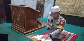 Polresta Balikpapan Gelar Sholat Subuh Berjamaah: Ini Pesan Kabag SDM, Kompol Teguh Sanyoto