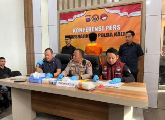 Ditresnarkoba Polda Kaltim Tangkap Kurir Sabu, Amankan Barang Bukti 933 Gram