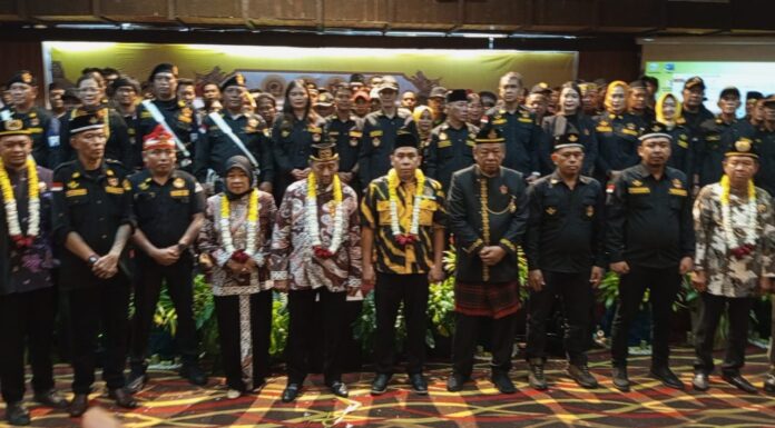 Pelantikan Laskar Kebangkitan Kutai Balikpapan Berlangsung Meriah, Polisi Pastikan Pengamanan Aman dan Kondusif
