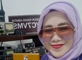 Cucu (YC7VMS), YL Pertama Peraih New Star Plaque 100 Entities dari YBDXPI di ORARI Balikpapan