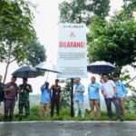 Perkuat Pengawasan Tahura Bukit Soeharto: Otorita IKN Pasang Papan Larangan di Titik Rawan Aktivitas Ilegal