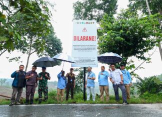 Perkuat Pengawasan Tahura Bukit Soeharto: Otorita IKN Pasang Papan Larangan di Titik Rawan Aktivitas Ilegal