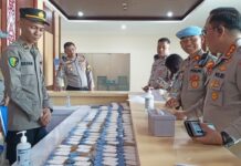 Polresta Balikpapan Gelar Tes Urine Mendadak, Pastikan Personel Bebas dari Penyalahgunaan Narkoba